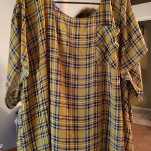 Torrid yellow plaid Dolman top, sz 6